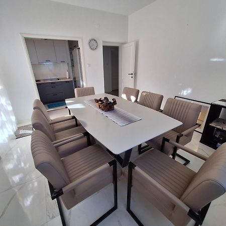 Home With A Unique View Preko Εξωτερικό φωτογραφία