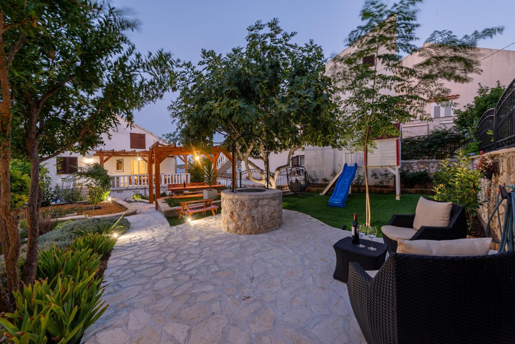 Home With A Unique View Preko Εξωτερικό φωτογραφία