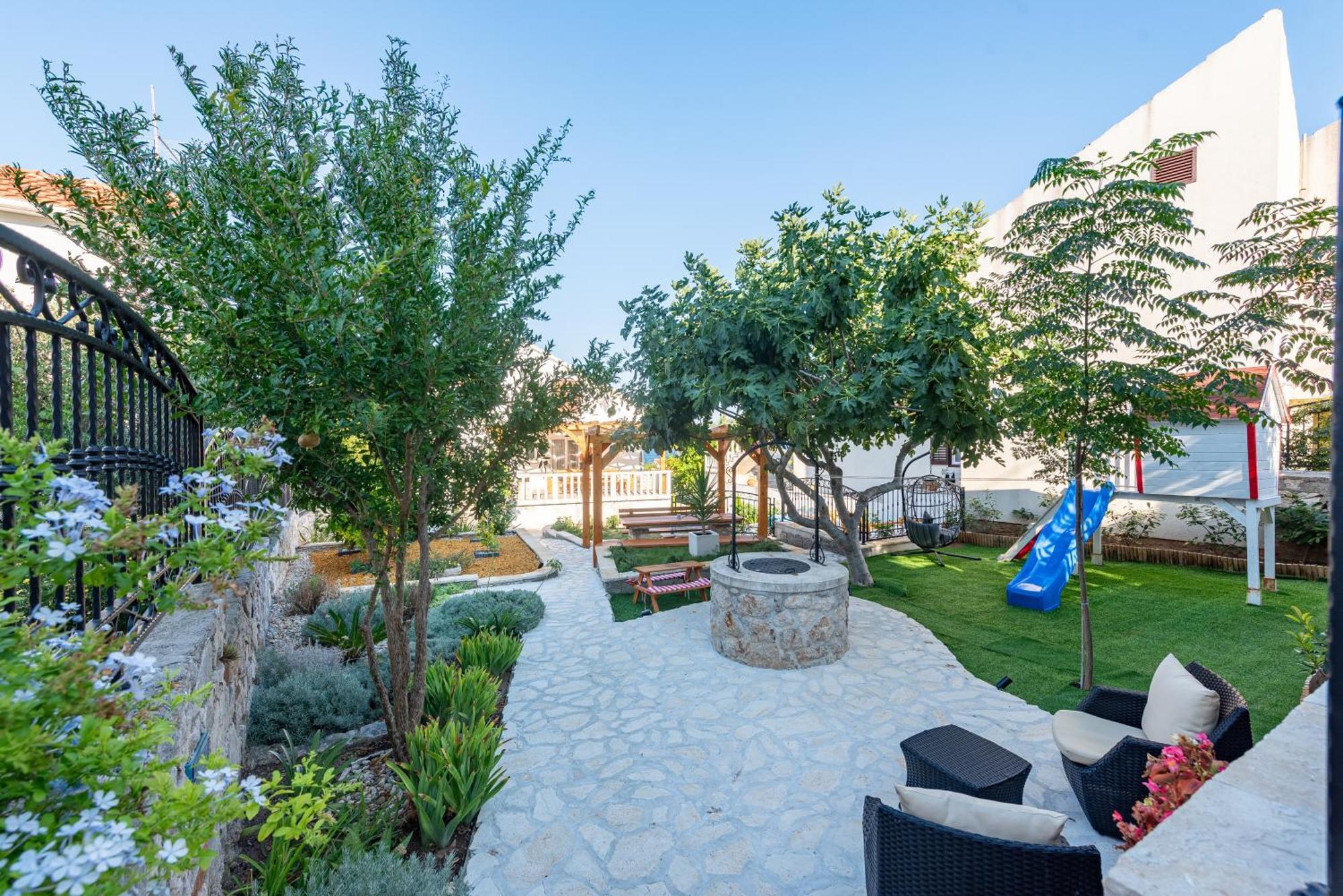 Home With A Unique View Preko Εξωτερικό φωτογραφία
